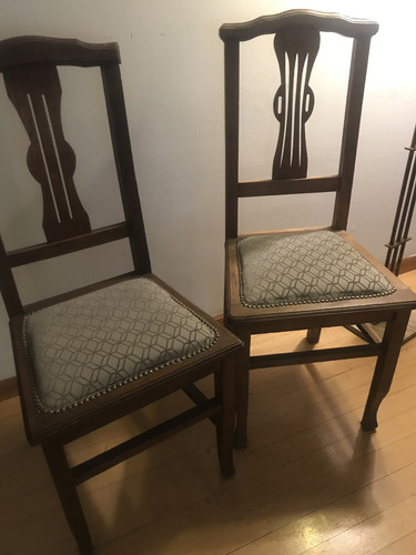 2 Silla Roble Tapizadas. El Precio Es Por Las Dos. Liberty Madera Gris (Usado)
