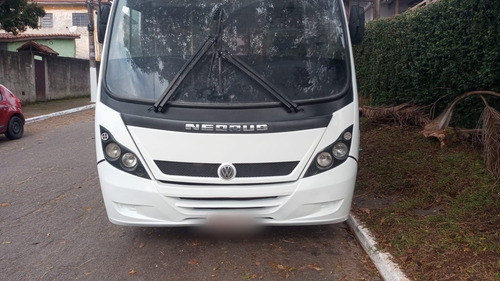 Imagem 2 de 4 de Neobus Thunder Mais