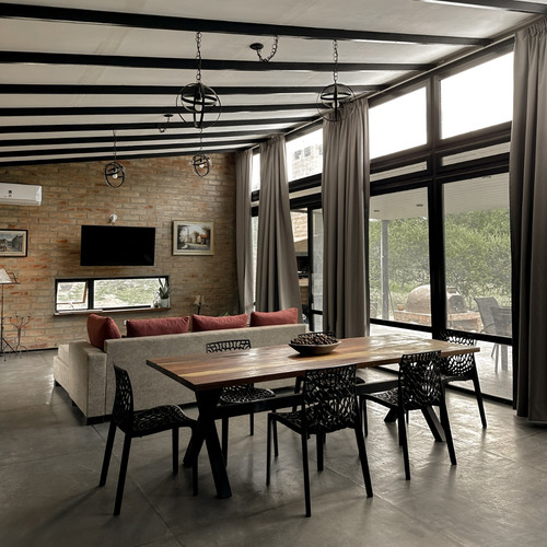 Vendo Espectacular Casa En Las Sierras De Córdoba