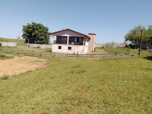 Sítio Com Casa Nova, Com Dois Pavimentos, Aproximadamen300m2