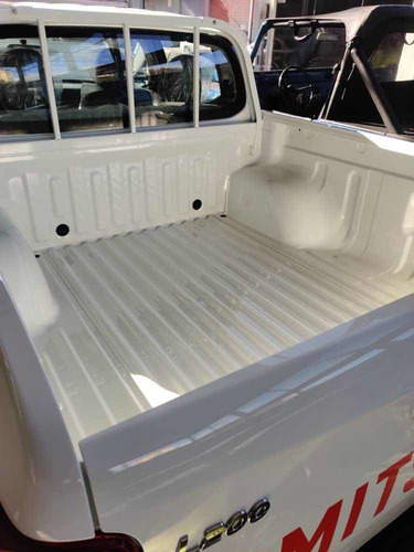 Imagen 4 de 6 de Mitsubishi L200 4x4