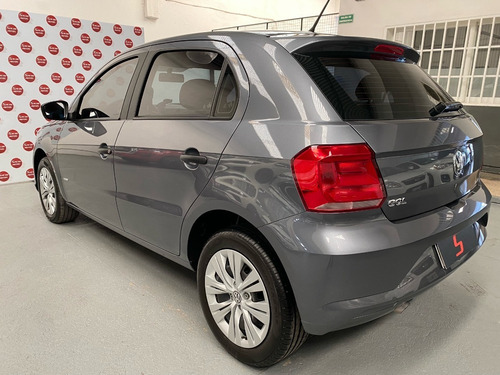 Imagen 6 de 15 de Volkswagen Gol Trend 1.6 Trendline 2021