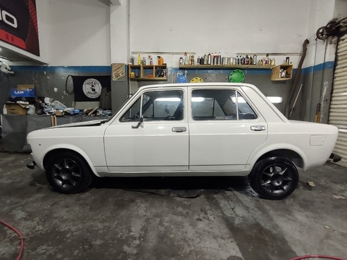 Imagen 13 de 17 de Fiat 128 Berlina