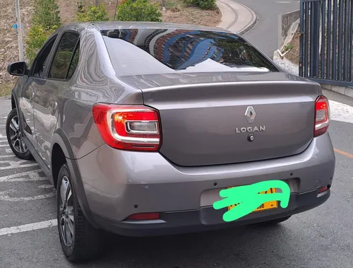 Renault Logan 1.6 Privilege / Intens