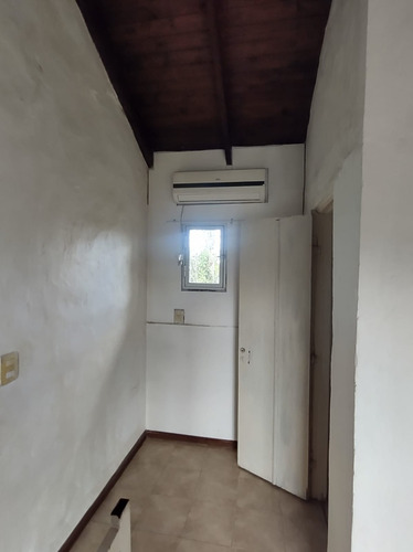Departamento Tipo Duplex Con Cochera A 100 Metros De Laguna De Chascomus