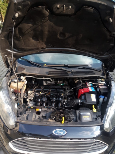 Imagem 8 de 13 de Ford New Fiesta 1.5-s 2013/2014 Completo