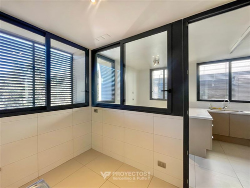 Departamento En Venta De 4 Dorm. En Lo Barnechea