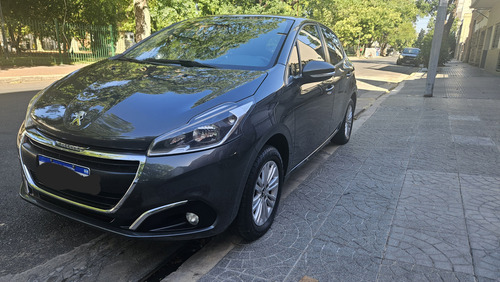 Peugeot 208 1.6 Allure