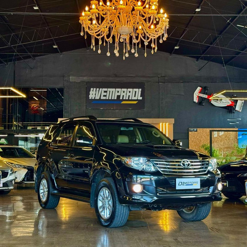 Toyota Hilux sw4 Srv4x4