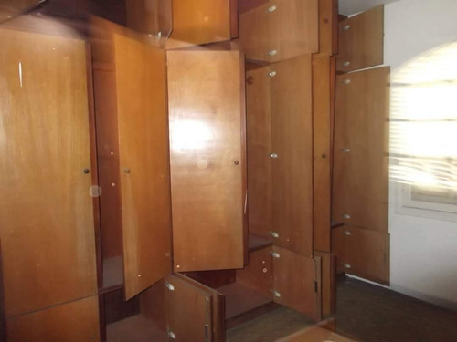 Sobrado 160 M2 4 Dorm. 1 Suite 2 Vagas Cob. Bem Localizado!
