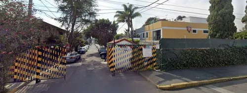 Propiedades Con Gran Descuento, En Tercera Cda. Palomares 21, Coapa, Magisterial, Tlalpan, 14360, Cdmx. En Remate Hipotecario Adjudicada Con Posesión Y Escriturada.
