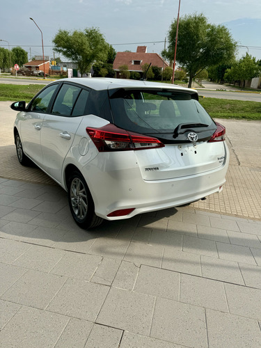 Toyota Yaris 1.5 107cv Xls Cvt