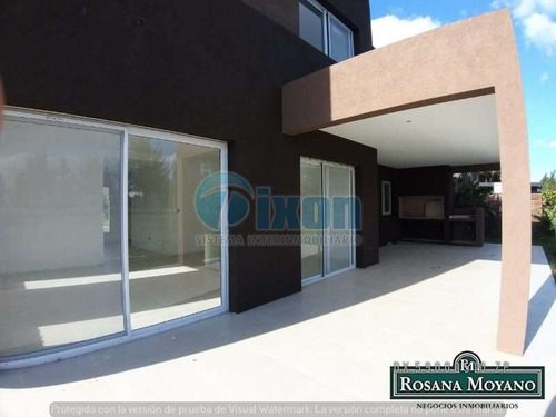 Barrio Cerrado Complejo Villa Nueva - San Rafael - Casa Venta Usd 275.000