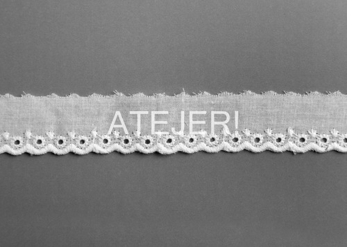 Imagen 3 de 3 de Broderies Art Mb11 De 25mm Pieza X 13,70 Metros