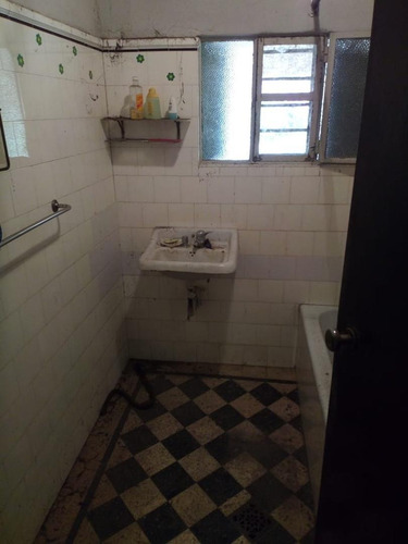 Imagen 18 de 25 de Chalet 3 Amb Amplio A Reciclar- Lote 880 M2 - V.ballester