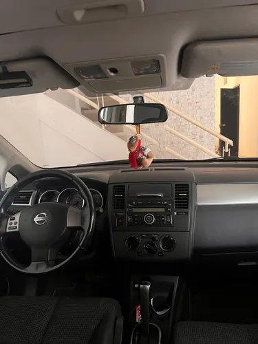 Nissan Tiida 1.8 Premium