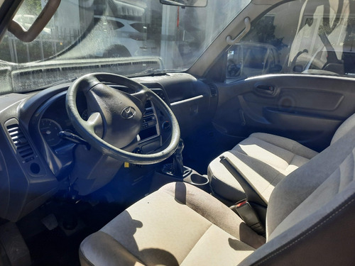 Imagen 11 de 11 de Hyundai H-100 2006