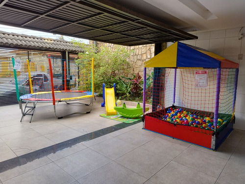 Locaçã Piscina De Bolinhas E Cama Elástica