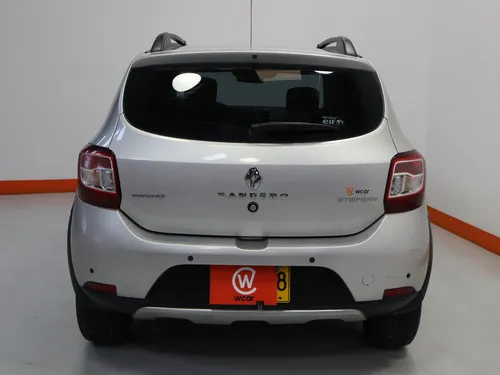 Renault Stepway TREK INTENS 1.6 MT 4X2
