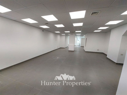 Local Comercial, Excelente Ubicación, Arriendo Lo Barnechea