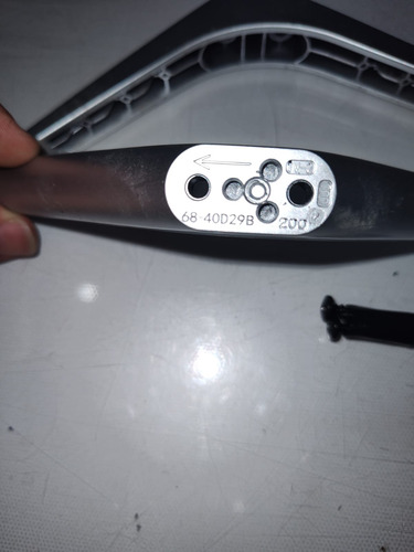 Bases Para Pantalla Tcl 43s350a (Usado)