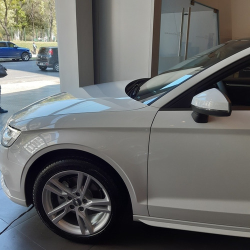 Audi A3 2021 1.4 Tfsi Sedan 150 Cv