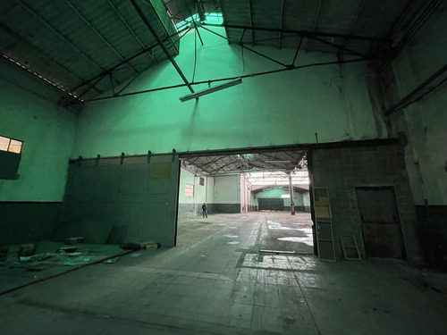 Depósito 2800 M2 - Alquiler - Parque Patricios