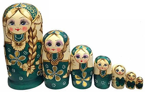 Moonmo 7pcs Cute Green Sweater Braid Girl Russian Nesting Do