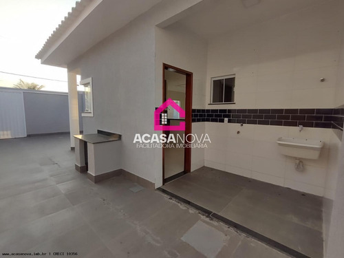 Casa Para Venda Em Itaipuaçu, Maricá/rj 3 Quartos, Suíte, Churrasqueira R$ 547.000
