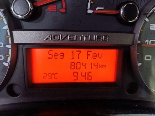 Fiat Strada 1.8 MPI ADVENTURE CD 16V FLEX 3P MANUAL