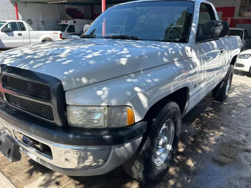 Dodge Ram 1500 Pickup Custom Mt