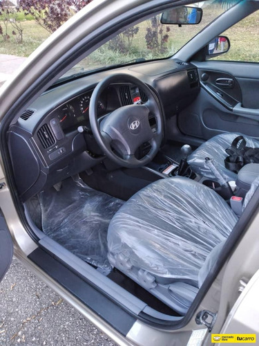 Hyundai Elantra Gls 2.0