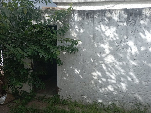 Venta De Casa A Reciclar 2 Dormitorios En Pando