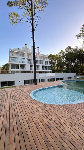 Departamento 3 Ambientes Con Piscina Y Solarium - Balcon Con Parrilla - Cochera Privada Cubierta - Pinamar Norte - Zona Frontera - Edificio Nuevo