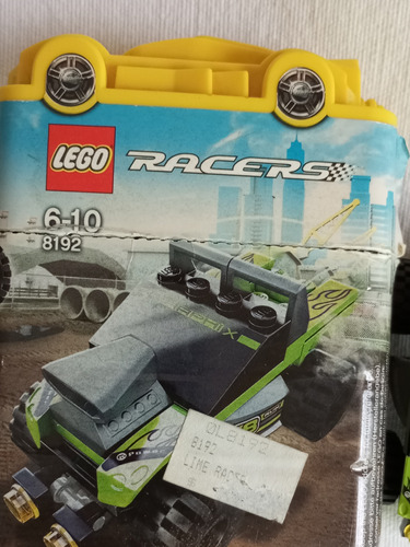 Lego Racers. 8192.