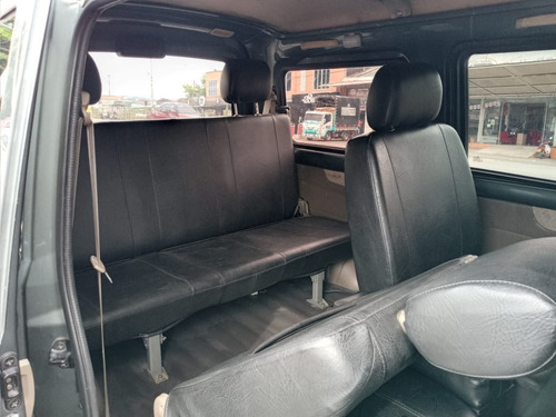 Chevrolet Van N300 Pasajeros Gris Oscuro Mod 2016