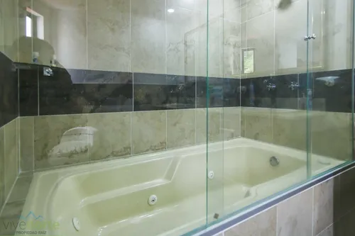 Apartamento En Venta En Poblado Norte Copacabana. Cod V13044