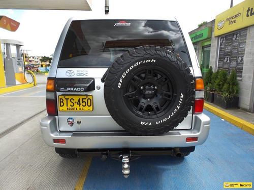 Imagen 6 de 25 de Toyota Prado Sumo