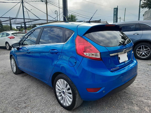 Imagen 5 de 15 de Ford Fiesta 1.6 4p Titanium (kd) 2015