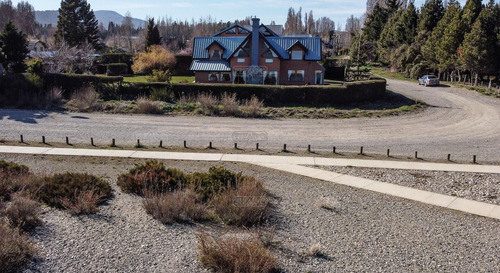 Casa + Estudio + Monoambiente En Duplex Sobre La Costanera, Dina Huapi, Bariloche, Patagonia