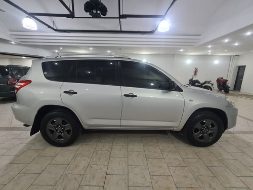 Imagen 5 de 13 de Toyota Rav4 2013 2.4 4x2 At