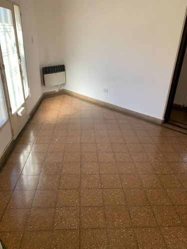 Imagen 3 de 18 de Casa En Venta Sobre Esquina En Calle 26 Y Diagonal 93