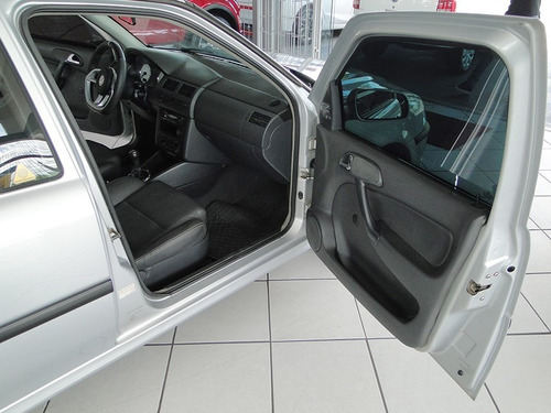 Volkswagen Saveiro Super Surf Total Flex 2p