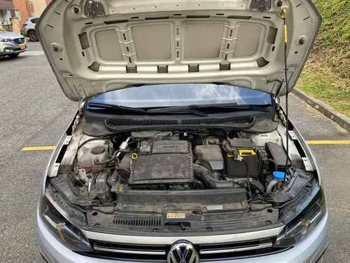 Volkswagen Virtus Virtus Highline Automático Único Dueño