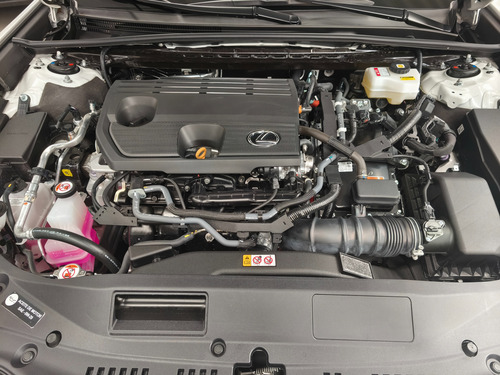Lexus ES 4p 300H HEV L4/2.5 Aut