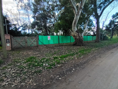 Venta. Gran Esquina De 756m2 En El Monte!!!!