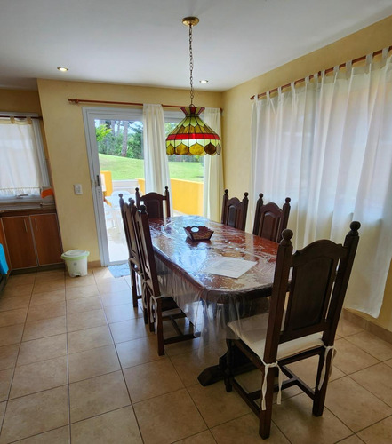 Complejo Habitacional En Venta - 2 Bloques - 6 Departamentos 8 Baños - 900mts2 Totales - Mar Azul