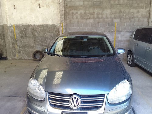 Volkswagen Vento 1.9 I Luxury Dsg
