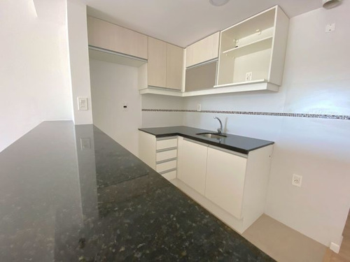 Imagen 4 de 12 de Venta Apartamento Monoambiente Buceo Salentis Novum