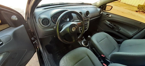 Imagem 5 de 10 de Volkswagen Gol 2010 1.0 Trend Total Flex 5p
